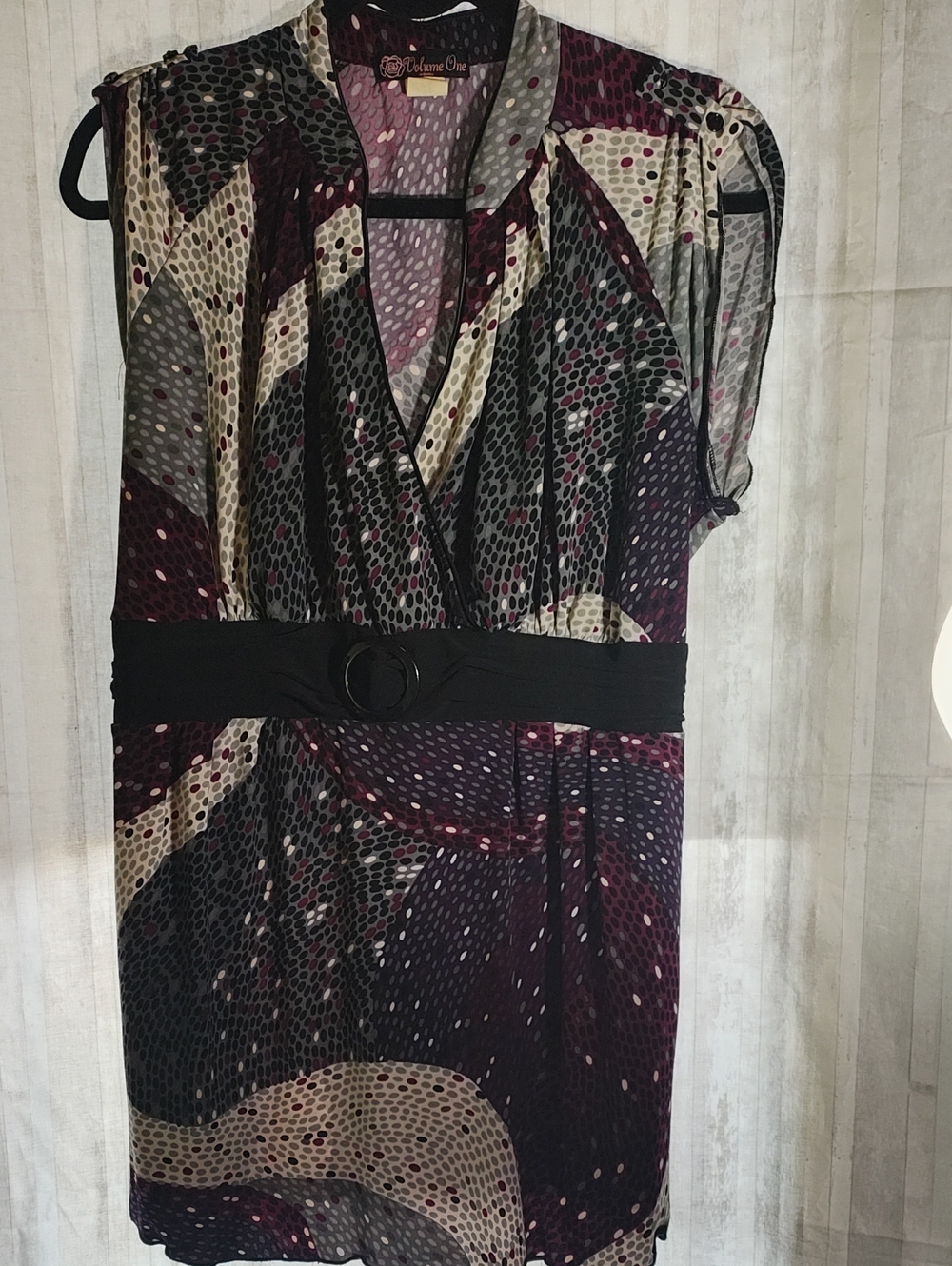 Volume One Cap Sleeve Faux Wrap Tunic with Black Belt, Vintage Y2K, Size 1X